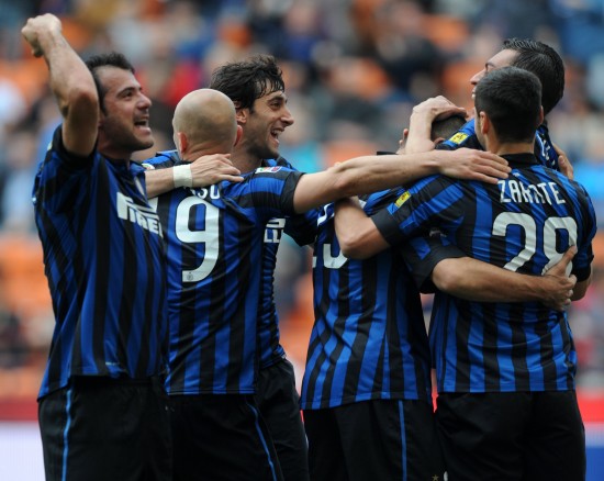 中场前插至 中场前插至